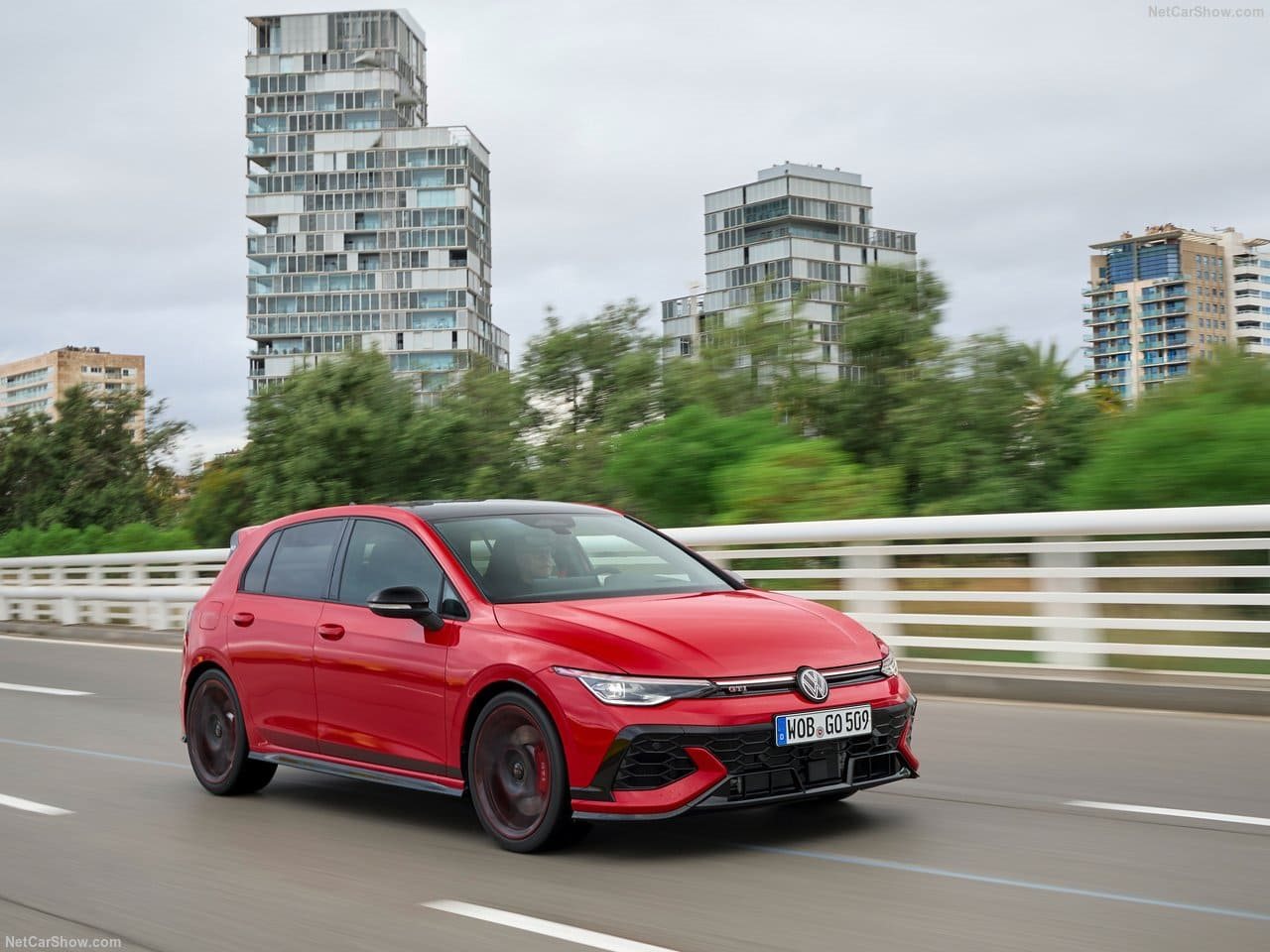 2026 - VOLKSWAGEN GOLF GTI EDITION 50, foto 16