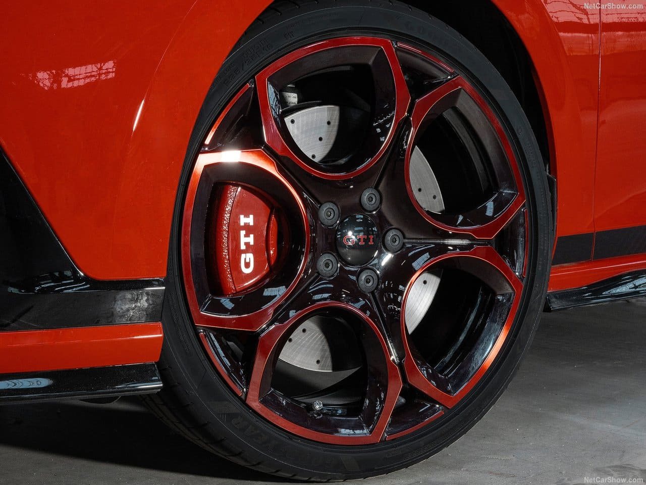 2026 - VOLKSWAGEN GOLF GTI EDITION 50, foto 101
