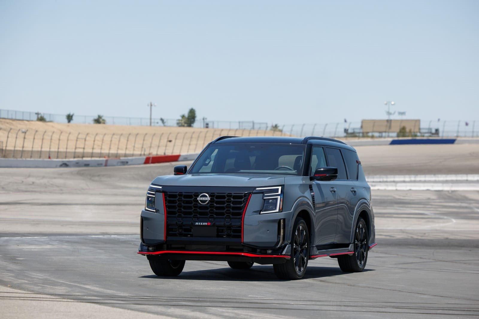 2026 - NISSAN ARMADA NISMO, foto 4