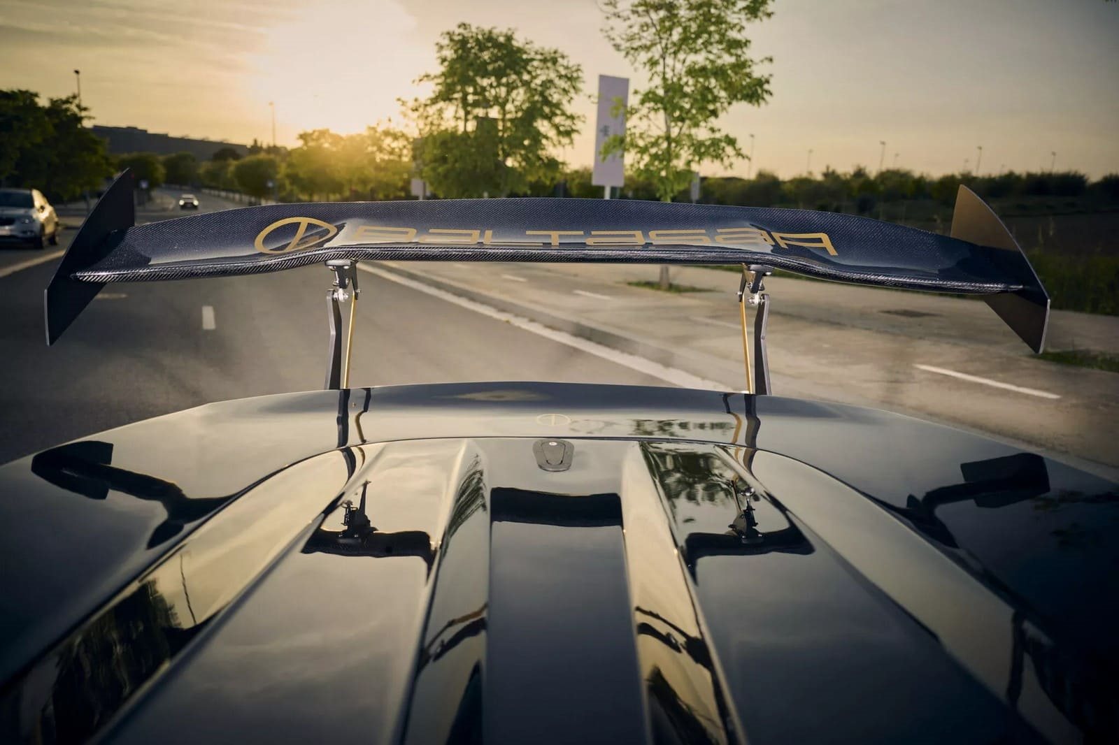 BALTASAR REVOLT R CONCEPT, foto 4
