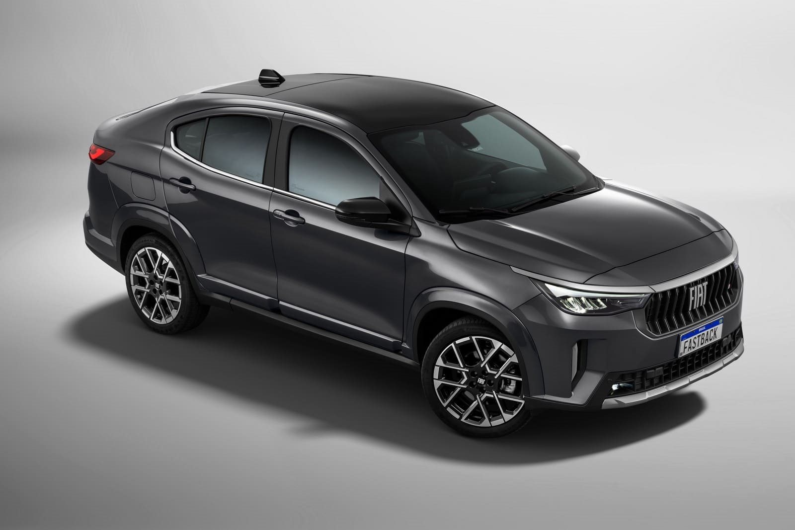 2026 - FIAT FASTBACK LIMITED EDITION, foto 4