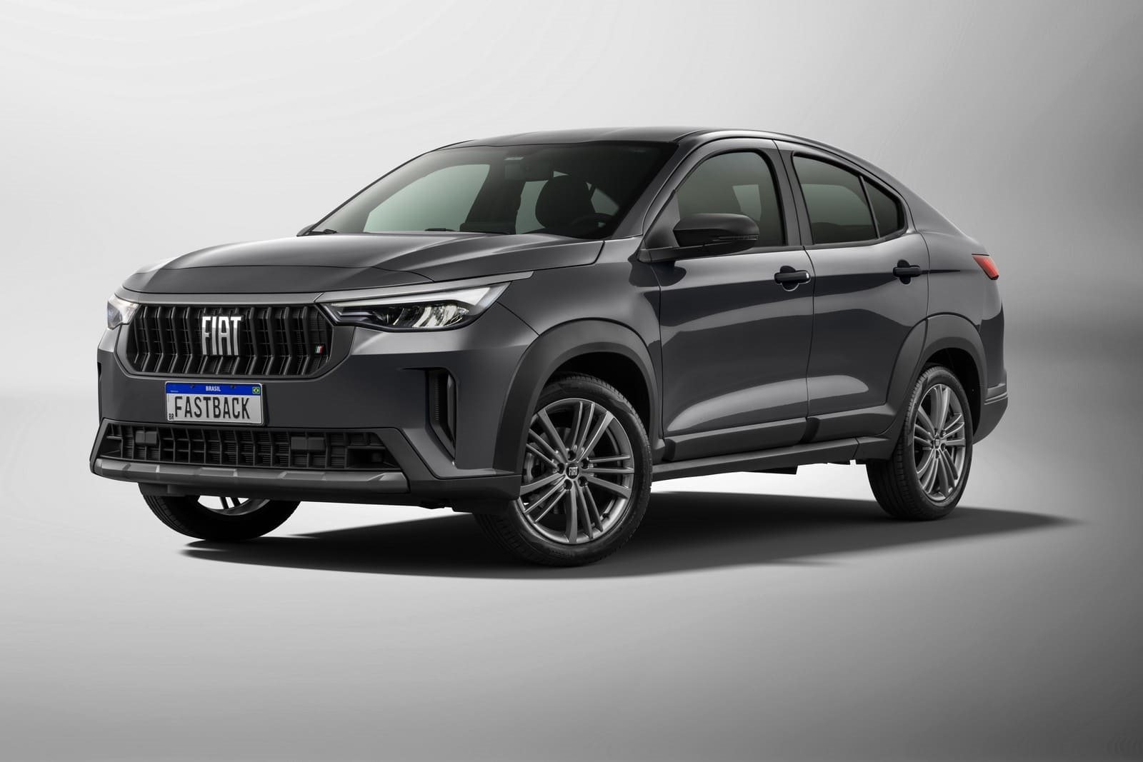 2026 - FIAT FASTBACK T200, foto 1