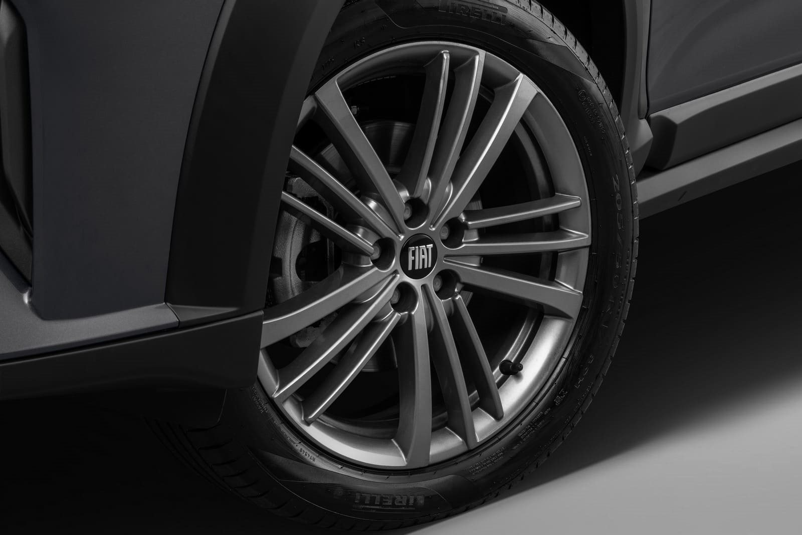 2026 - FIAT FASTBACK T200, foto 3