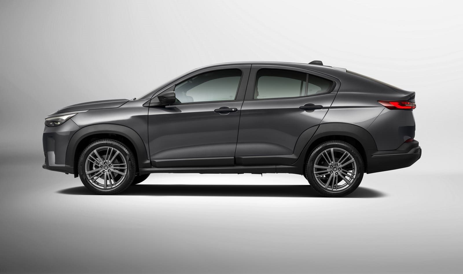 2026 - FIAT FASTBACK T200, foto 7
