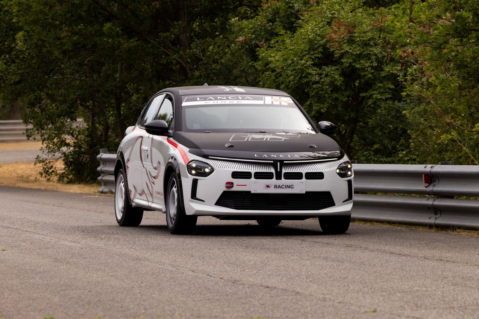 2025 - LANCIA YPSILON HF RACING, foto 5