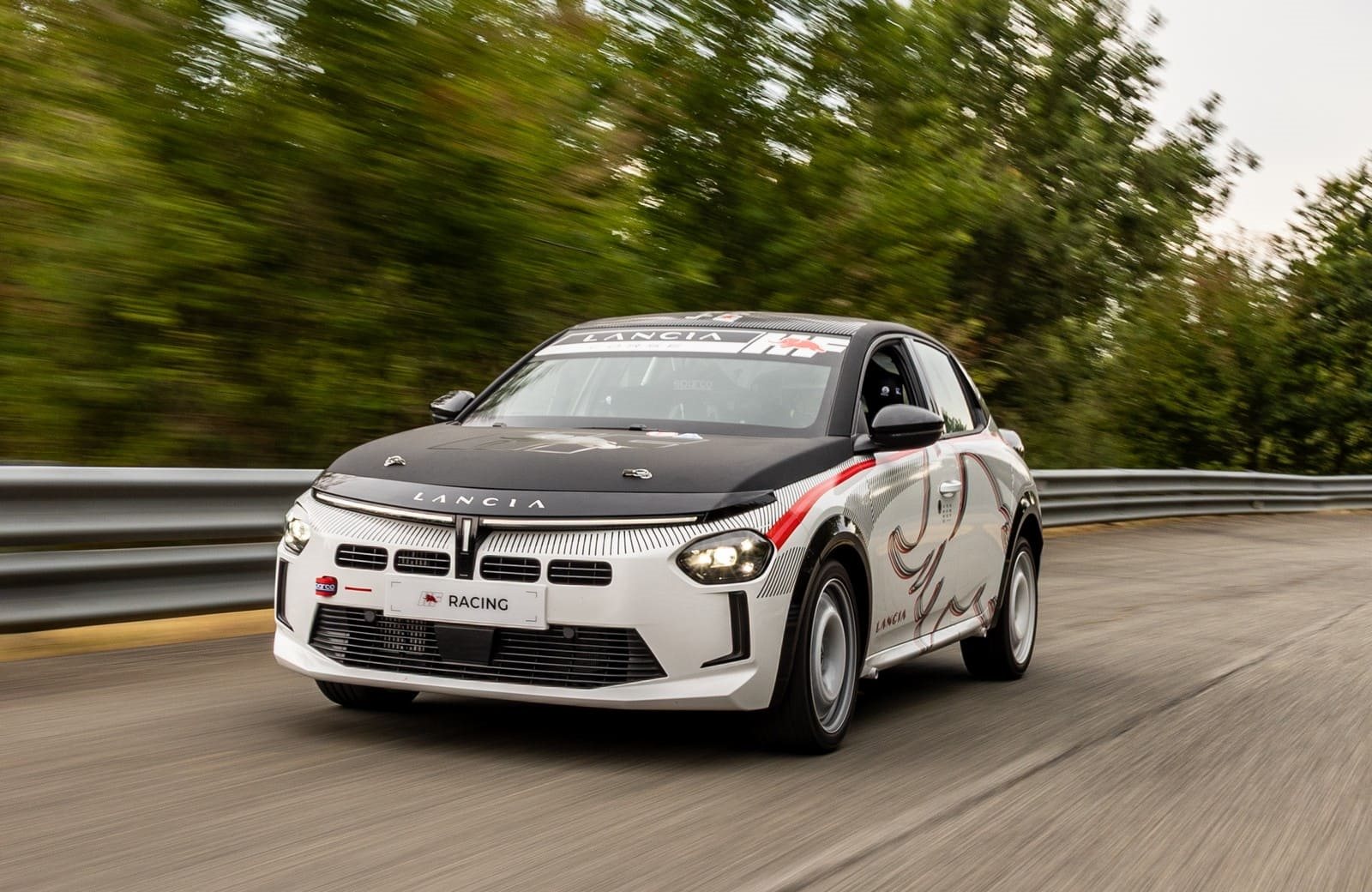2025 - LANCIA YPSILON HF RACING, foto 15