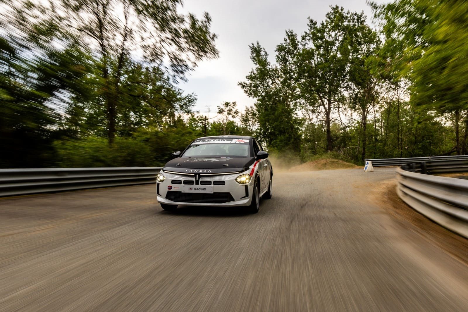 2025 - LANCIA YPSILON HF RACING, foto 19