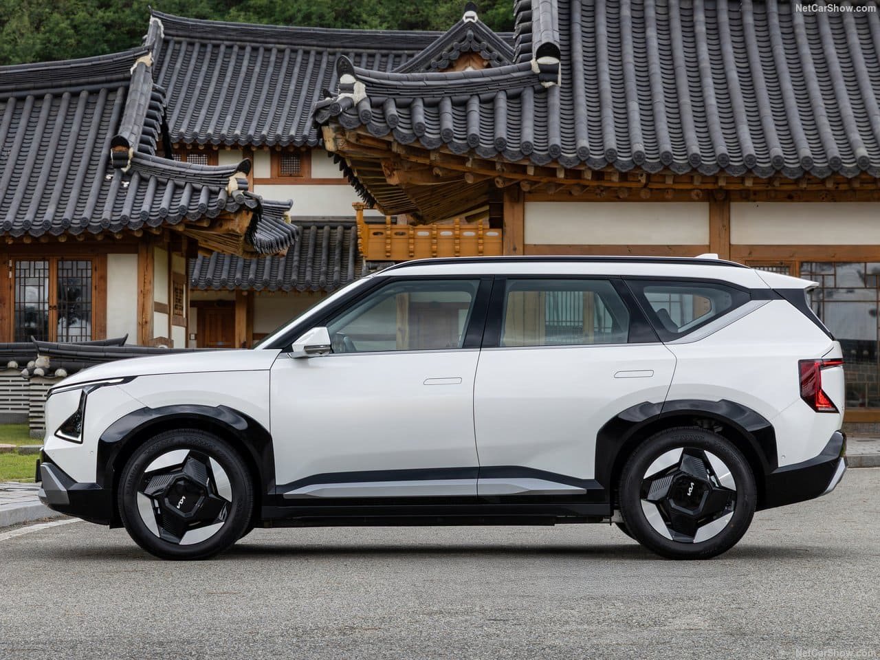 2026 - KIA EV5, foto 40