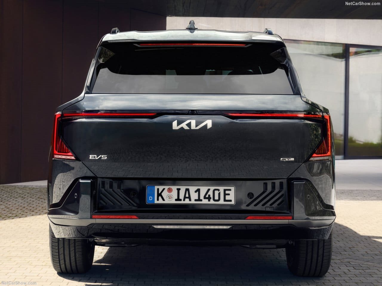 2026 - KIA EV5, foto 74
