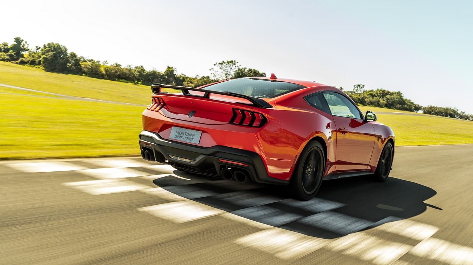 FORD MUSTANG DARK HORSE, foto 7