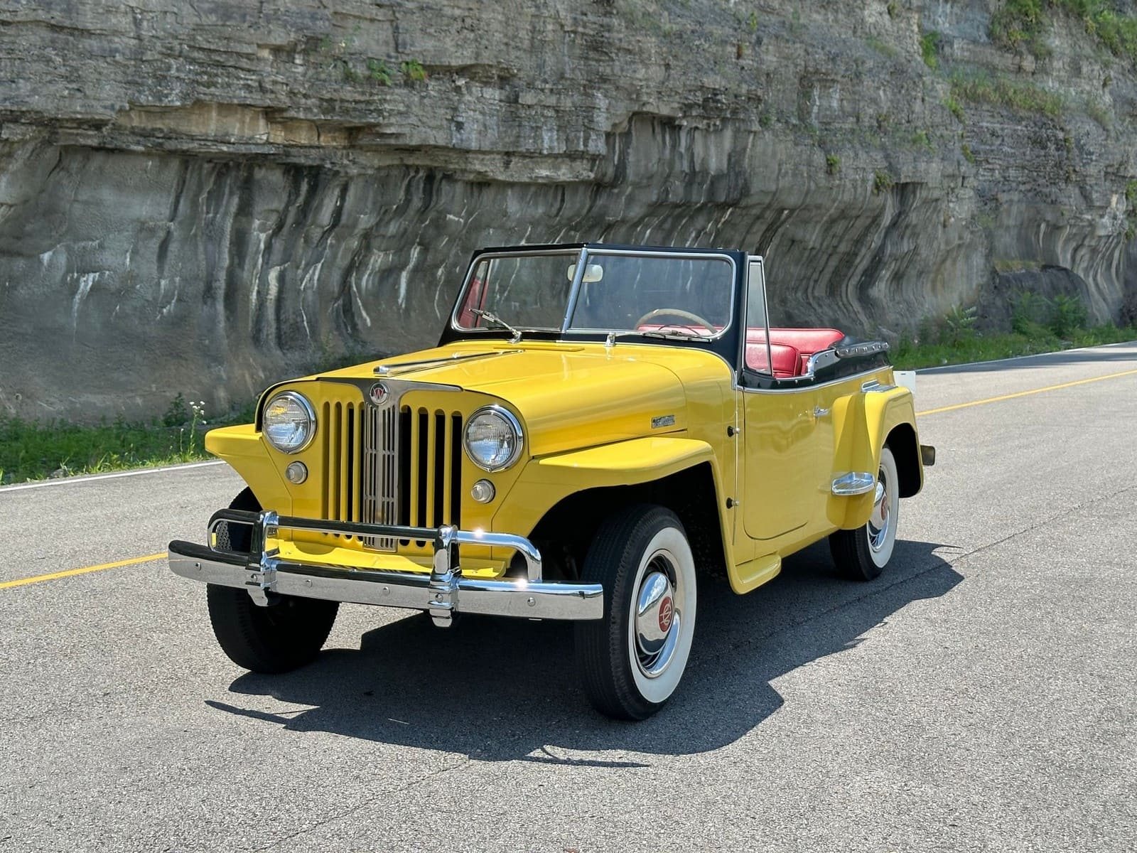 1948 - WILLYS JEEPSTER YELLOW, foto 3