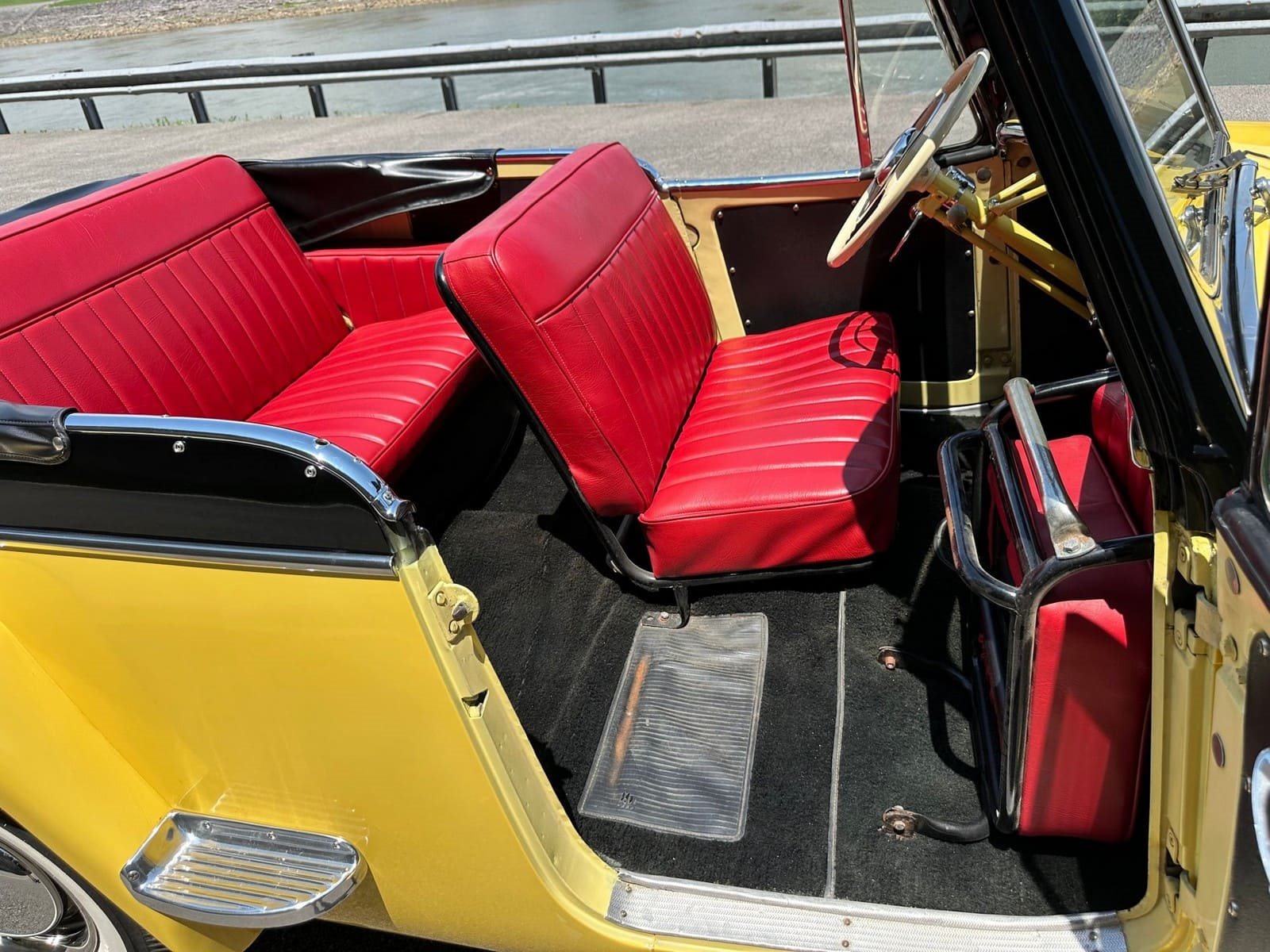 1948 - WILLYS JEEPSTER YELLOW, foto 30