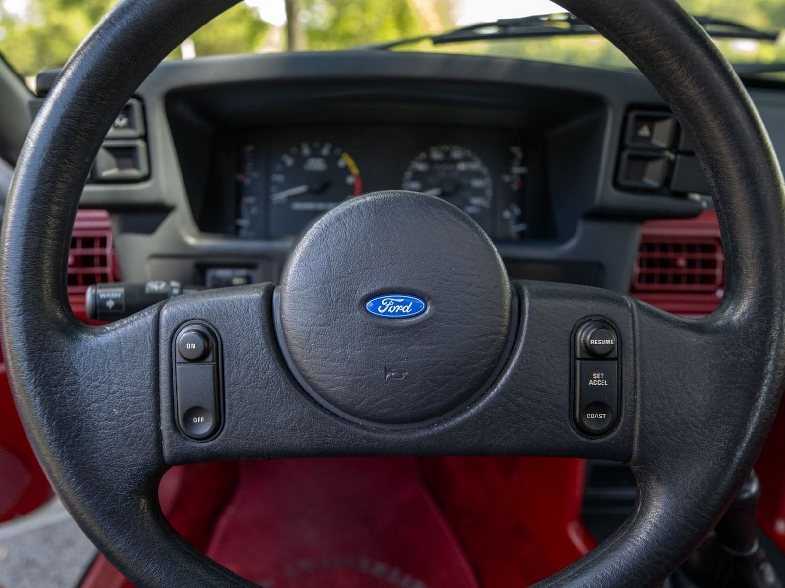 FORD MUSTANG 25TH ANNIVERSARY EDITION, foto 32