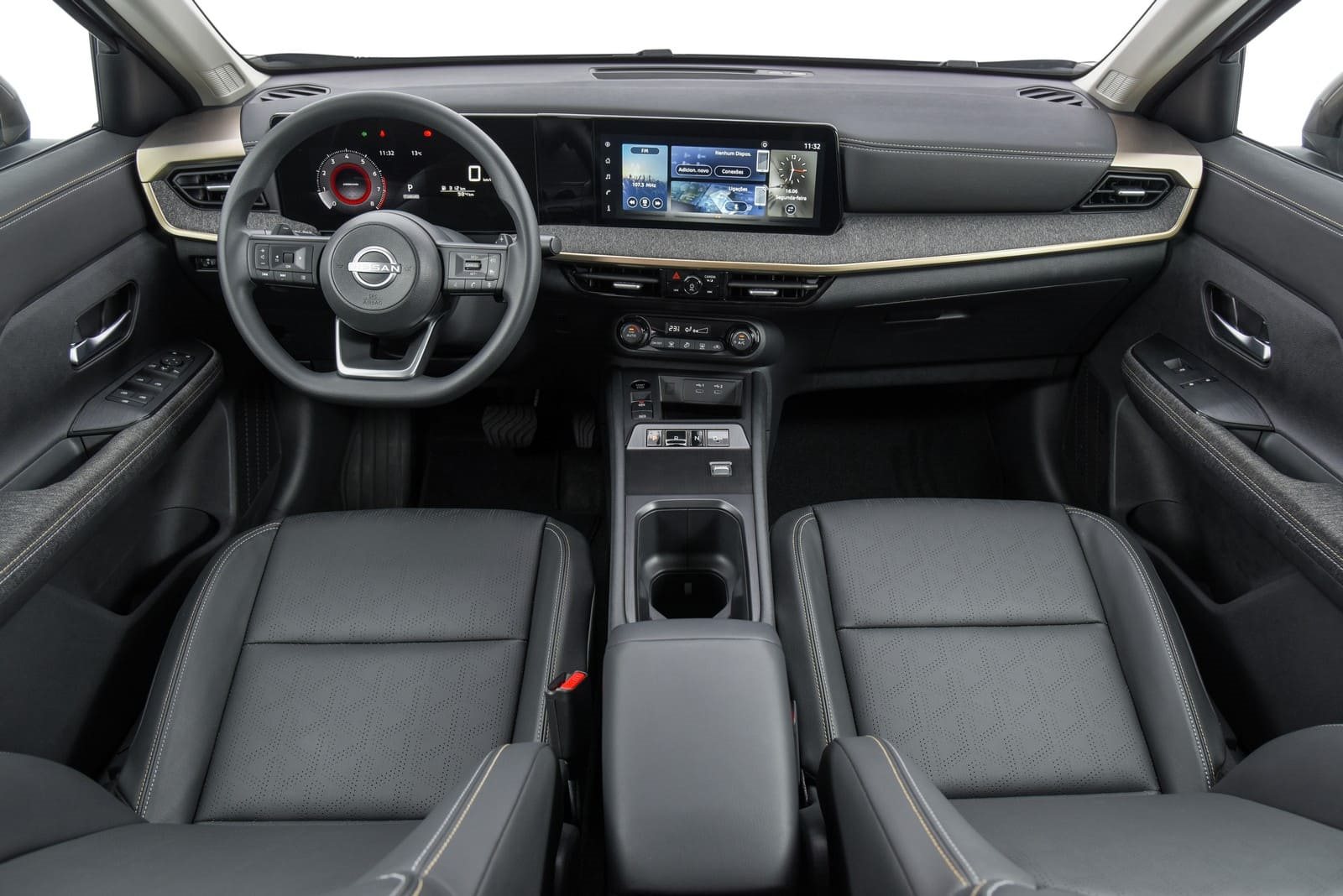 2026 - NISSAN KICKS ADVANCE, foto 3