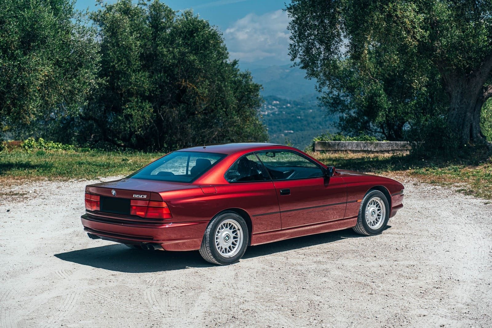 BMW 850i CALYPSO RED, foto 2