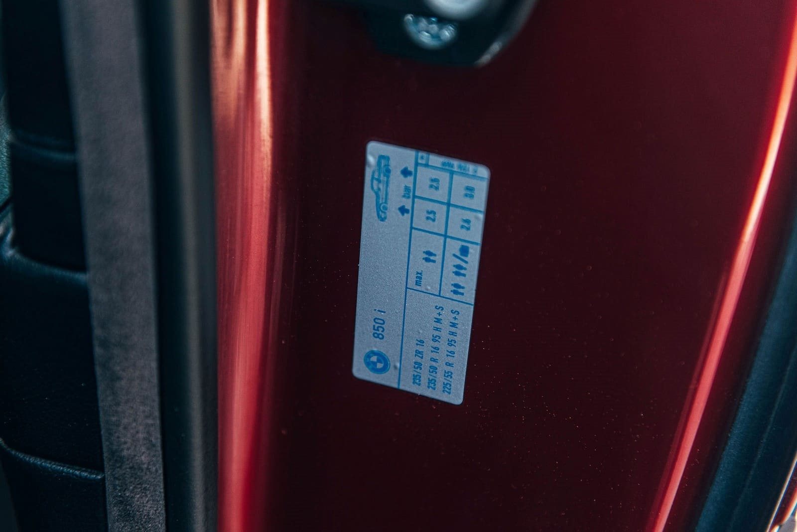 BMW 850i CALYPSO RED, foto 42