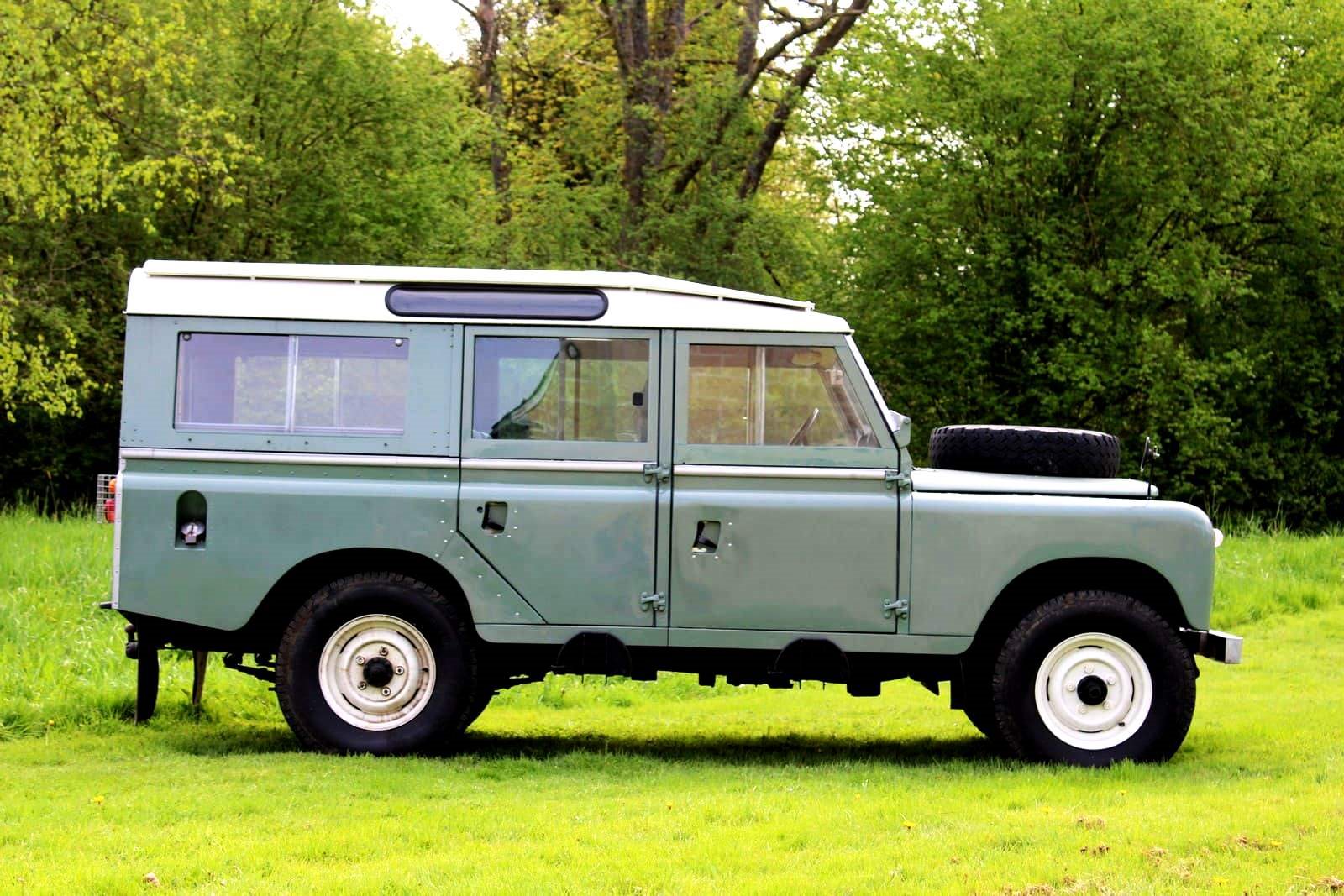 LAND ROVER 109 SERIES IIA STATION WAGON, foto 3