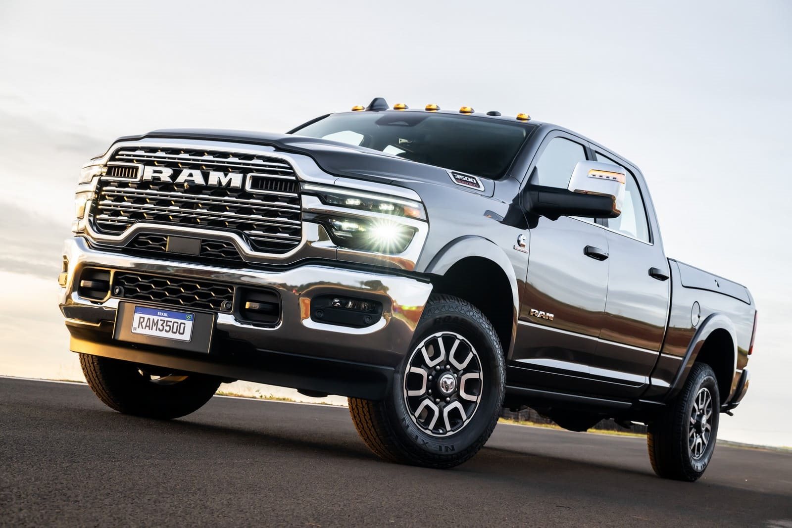 2025 - RAM 3500 LONGHORN, foto 1