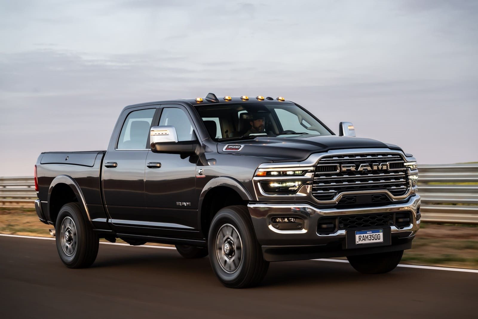 2025 - RAM 3500 LONGHORN, foto 95