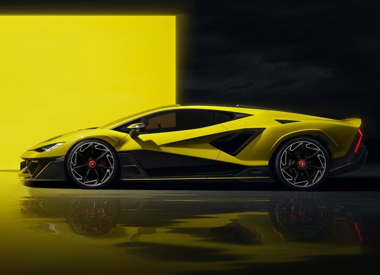 2026 - LAMBORGHINI FENOMENO, foto 3