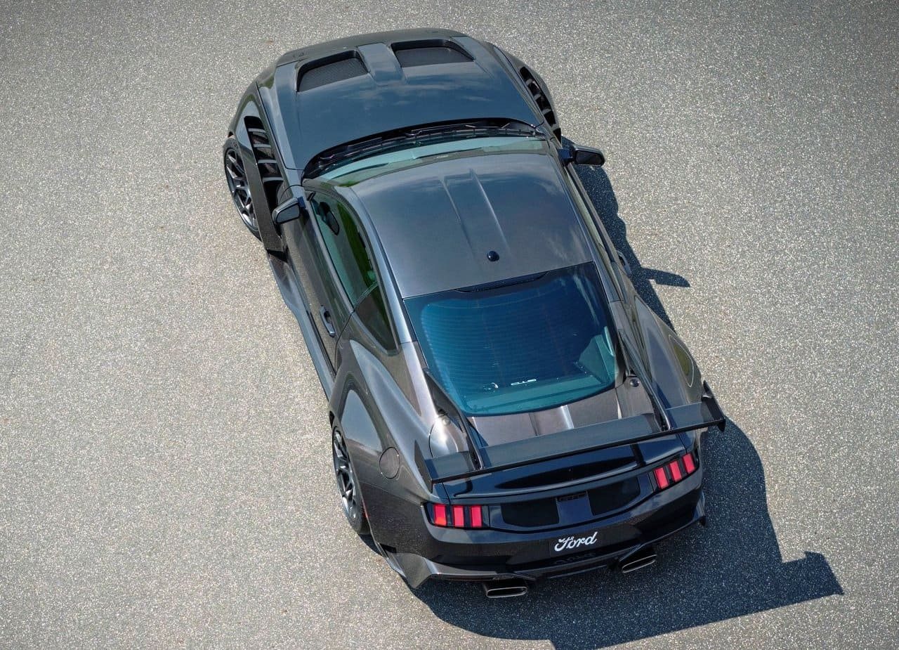FORD MUSTANG GTD LIQUID CARBON, foto 5