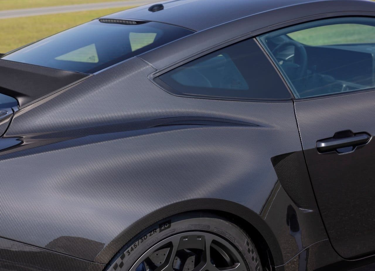 FORD MUSTANG GTD LIQUID CARBON, foto 9