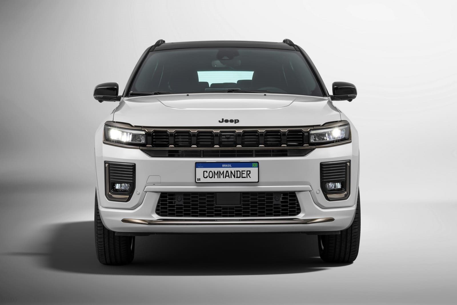 2026 - JEEP COMMANDER BLACKHAWK, foto 8