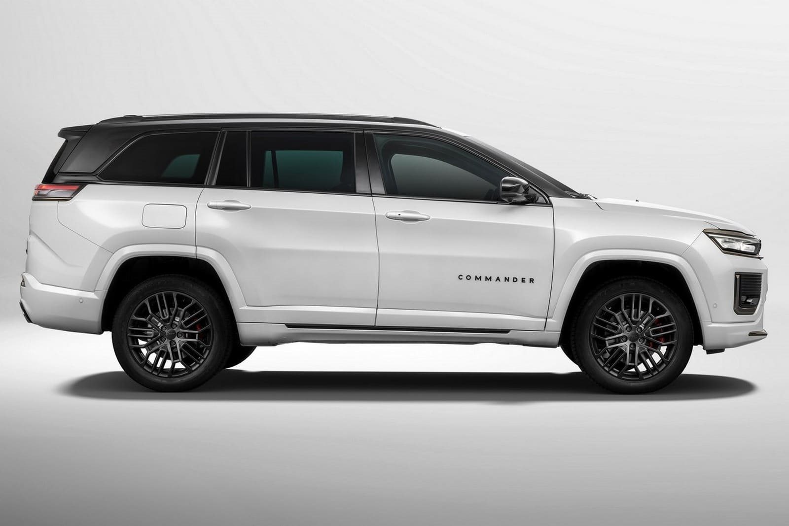 2026 - JEEP COMMANDER BLACKHAWK, foto 9