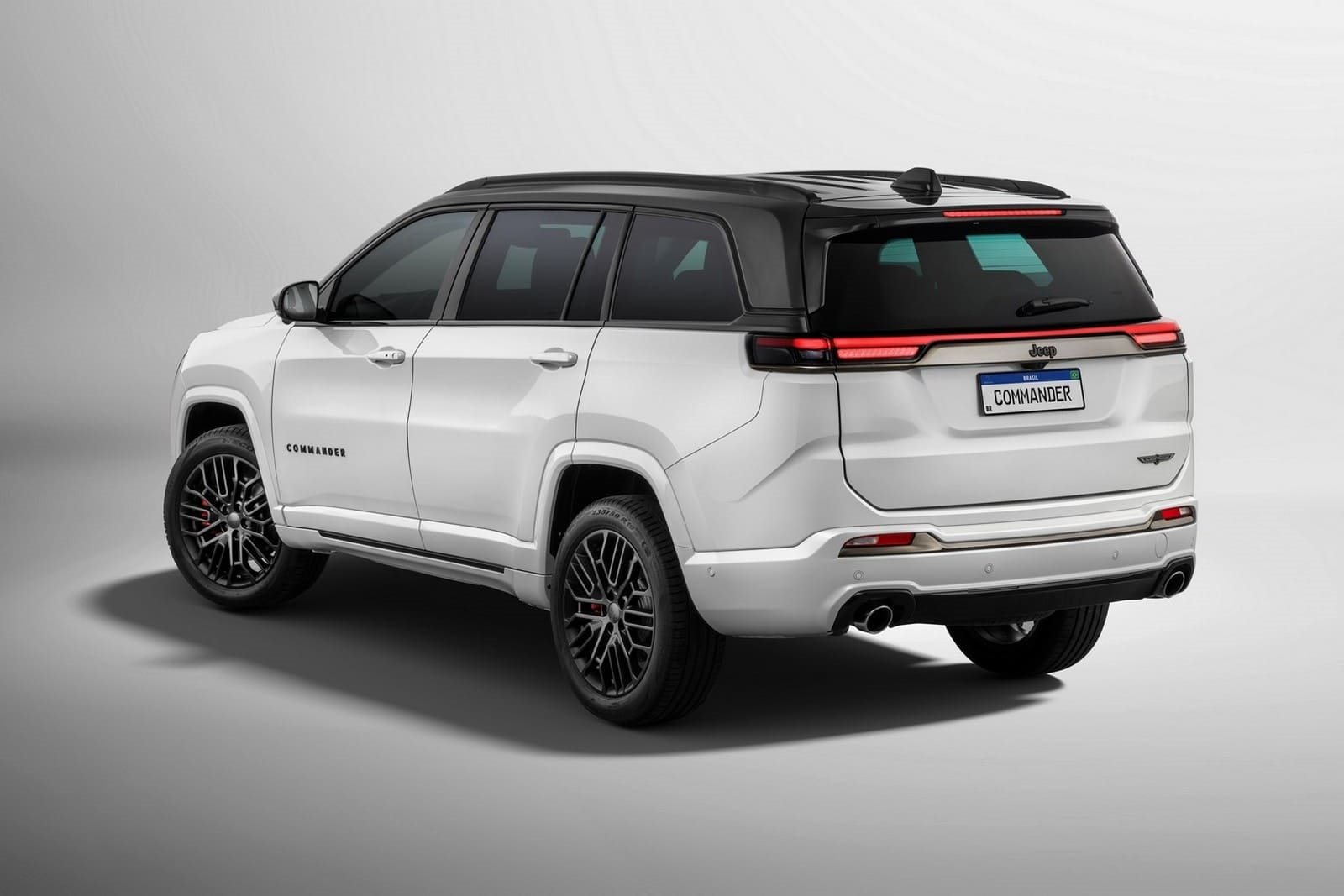 2026 - JEEP COMMANDER BLACKHAWK, foto 11