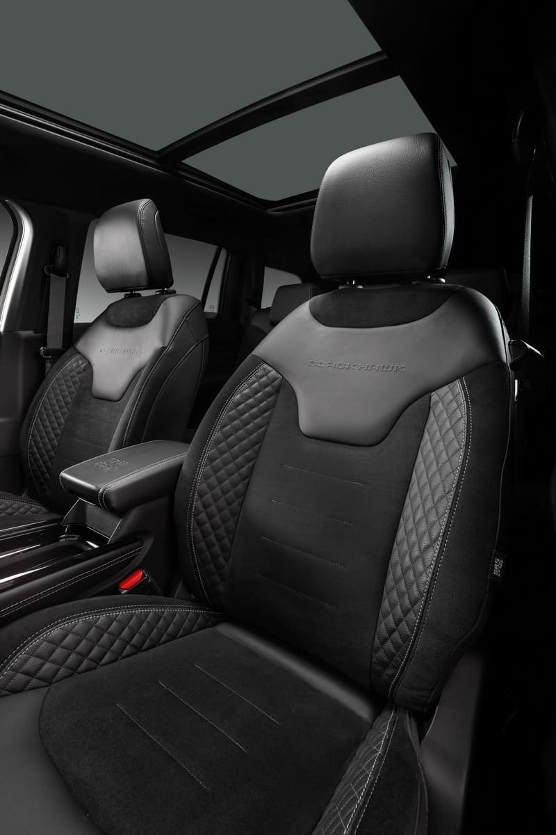 2026 - JEEP COMMANDER BLACKHAWK, foto 18