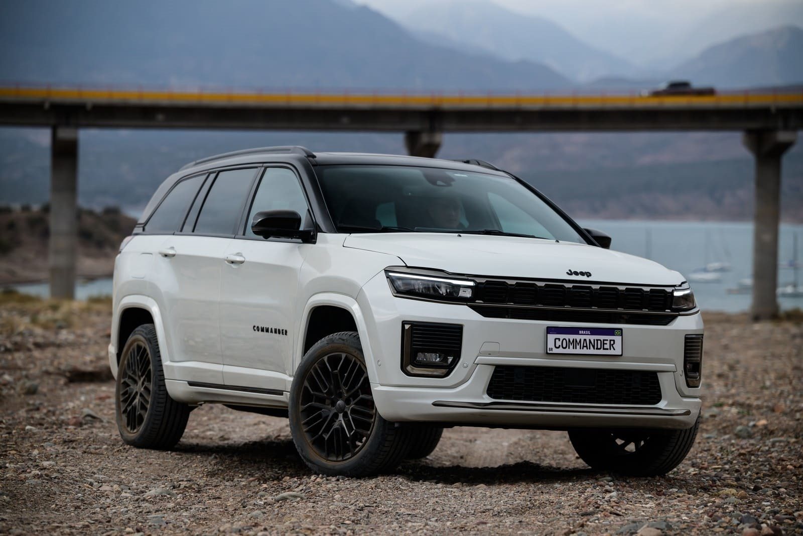 2026 - JEEP COMMANDER BLACKHAWK, foto 42