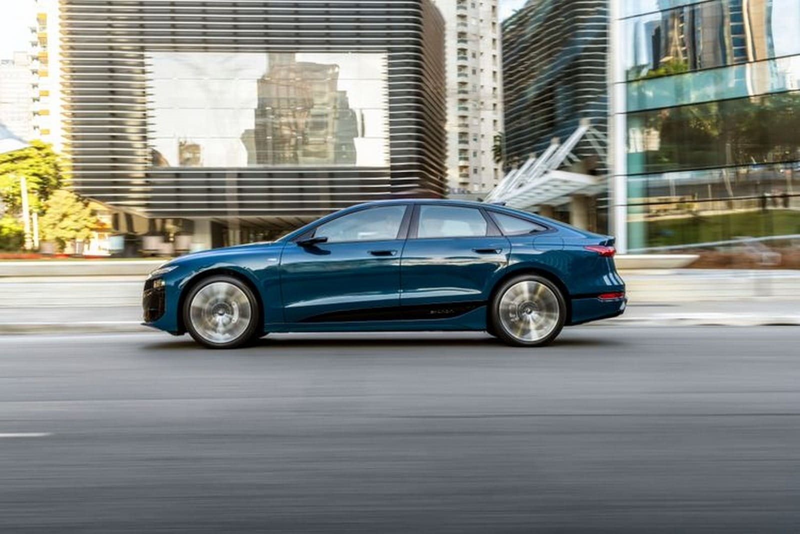 2025 - AUDI A6 SPORTBACK E-TRON PERFORMANCE BLACK, foto 17