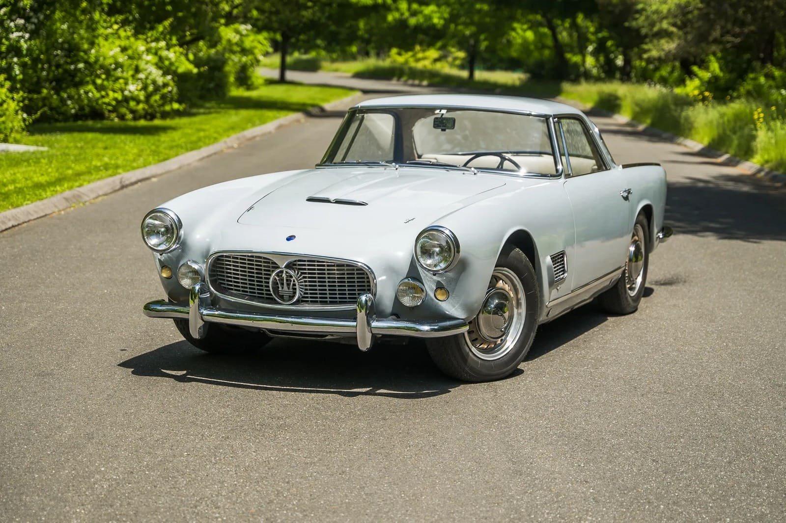 1960 - MASERATI 3500 GT TOURING COUPE GRIGIO NEMBO, foto 1