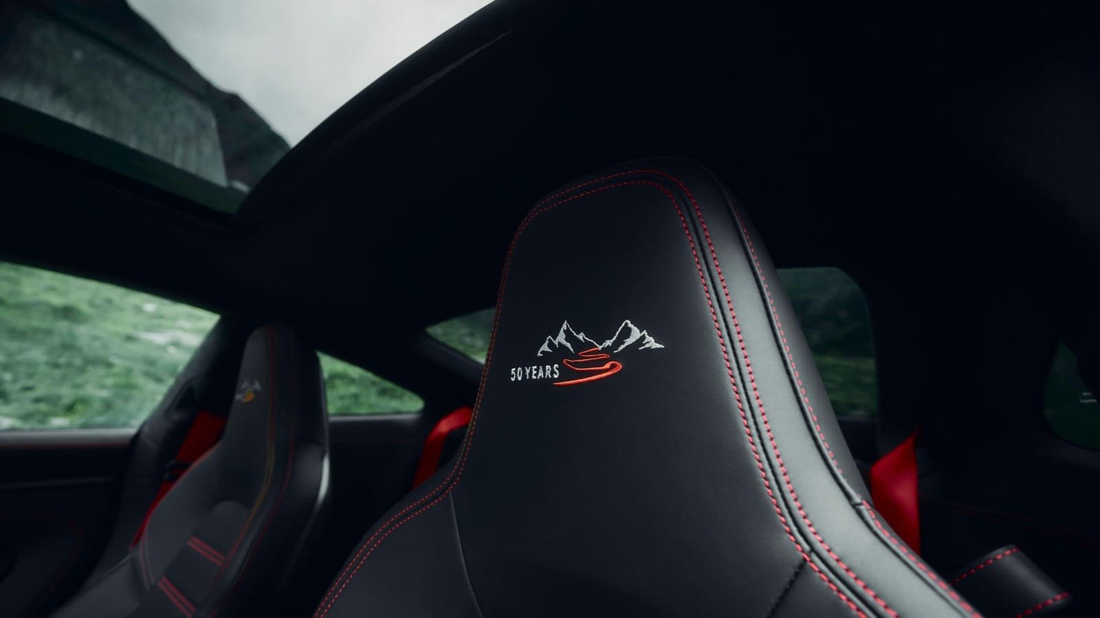 2025 - PORSCHE 911 CARRERA 4 GTS TRIBUTE TO TRANSFAGARASAN, foto 16
