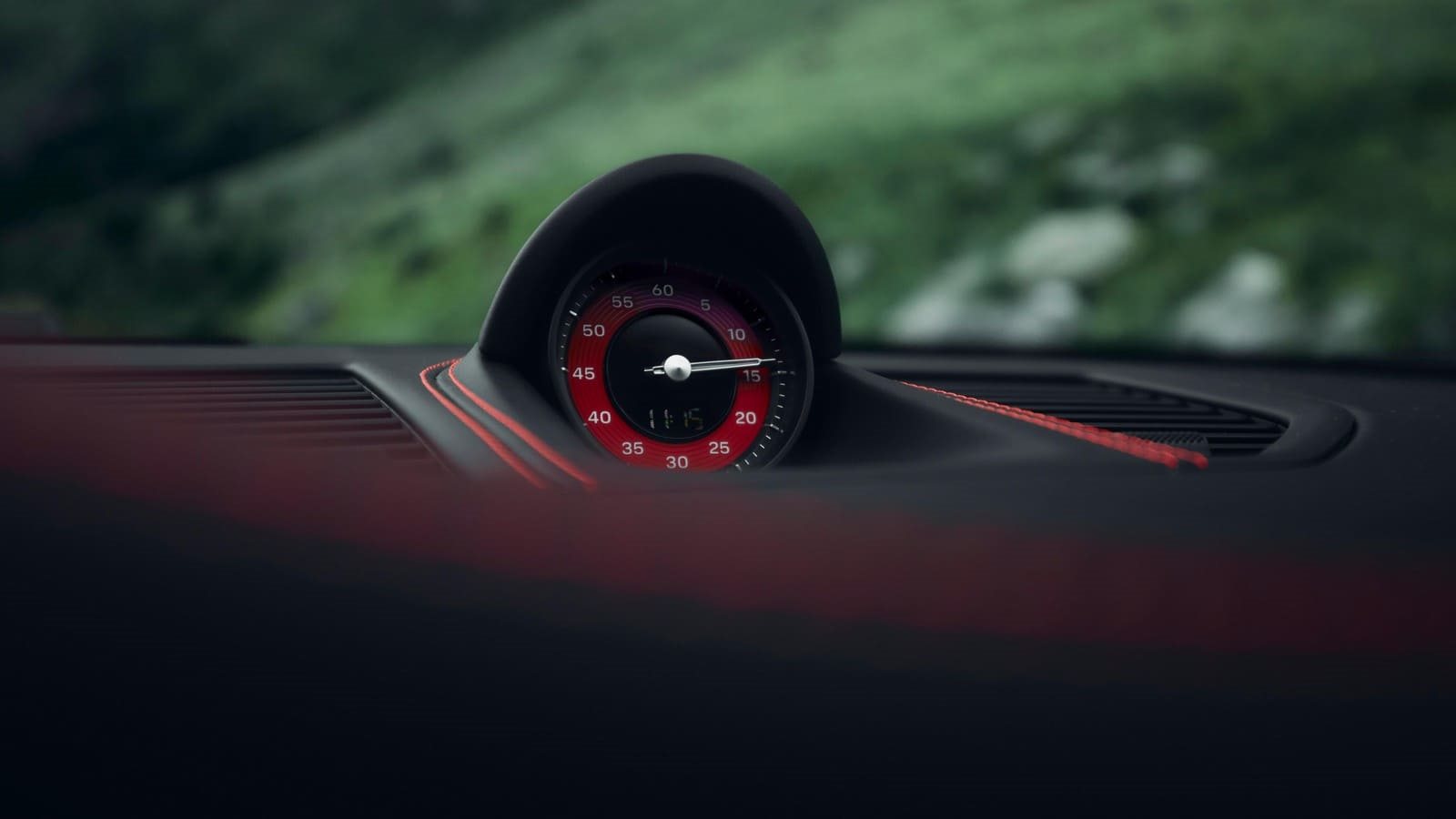 2025 - PORSCHE 911 CARRERA 4 GTS TRIBUTE TO TRANSFAGARASAN, foto 18
