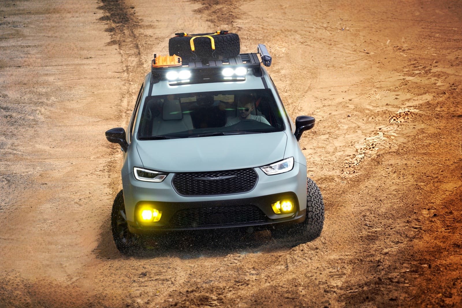 CHRYSLER PACIFICA GRIZZLY PEAK CONCEPT, foto 3