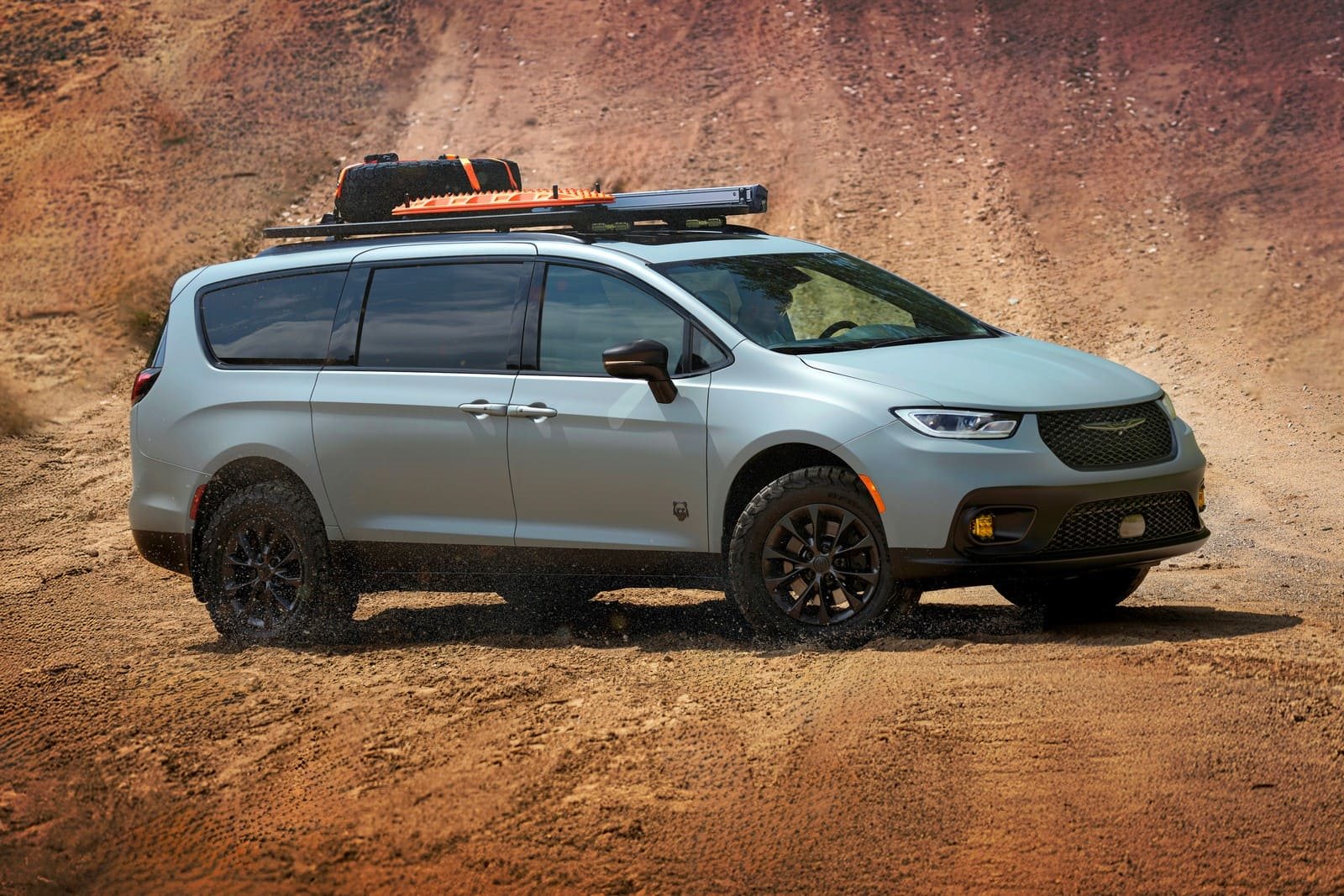 CHRYSLER PACIFICA GRIZZLY PEAK CONCEPT, foto 9