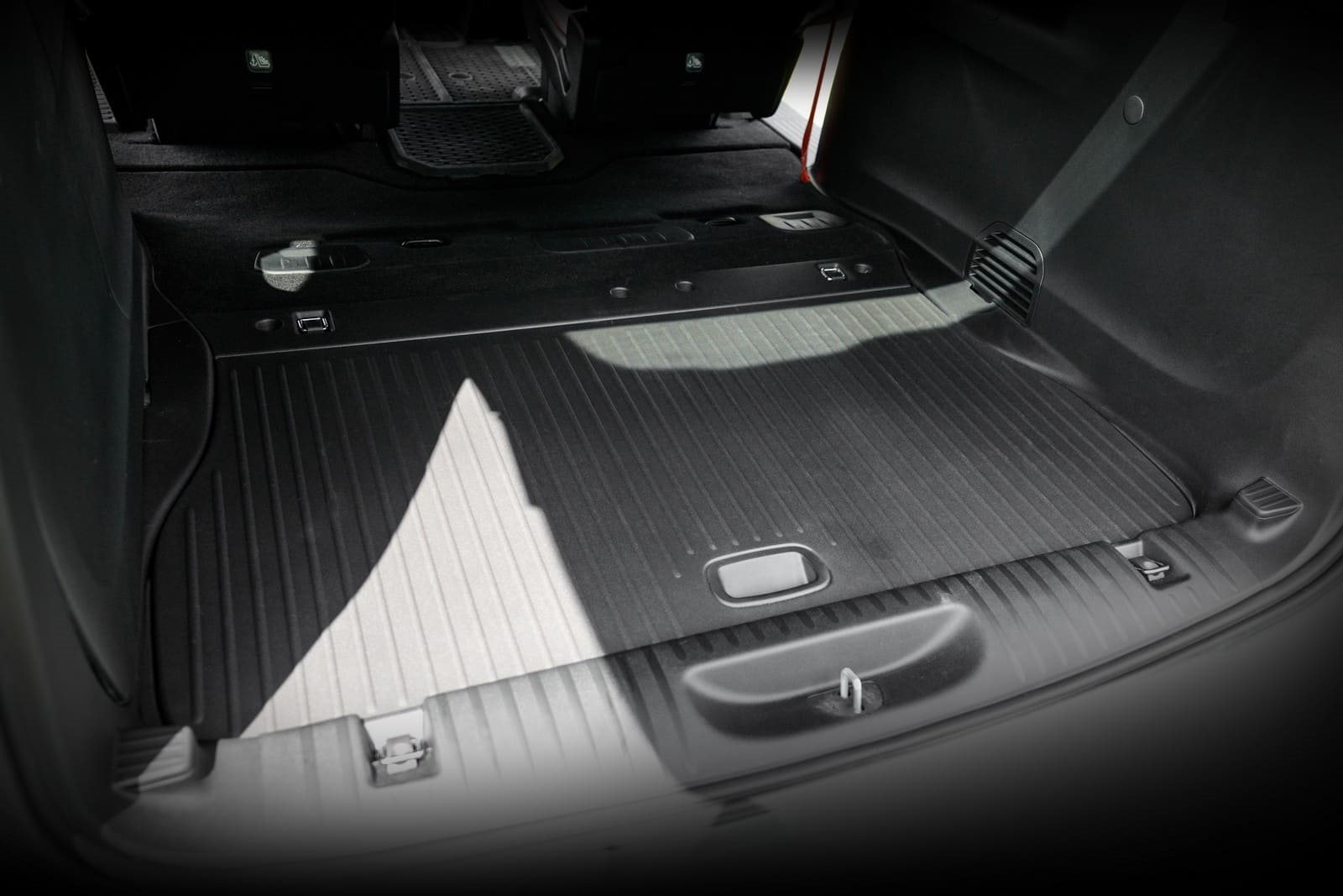 CHRYSLER PACIFICA GRIZZLY PEAK CONCEPT, foto 13