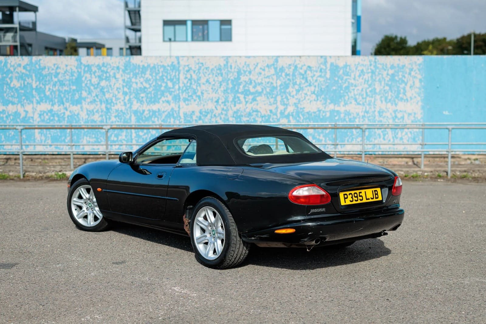 1997 - JAGUAR XK8 CONVERTIBLE, foto 3