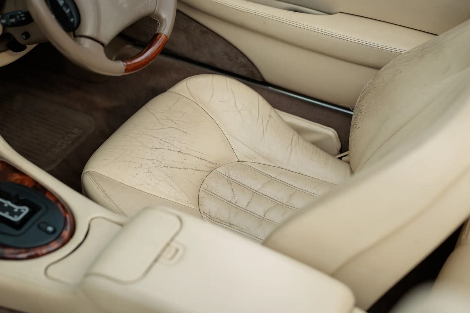 1997 - JAGUAR XK8 CONVERTIBLE, foto 24