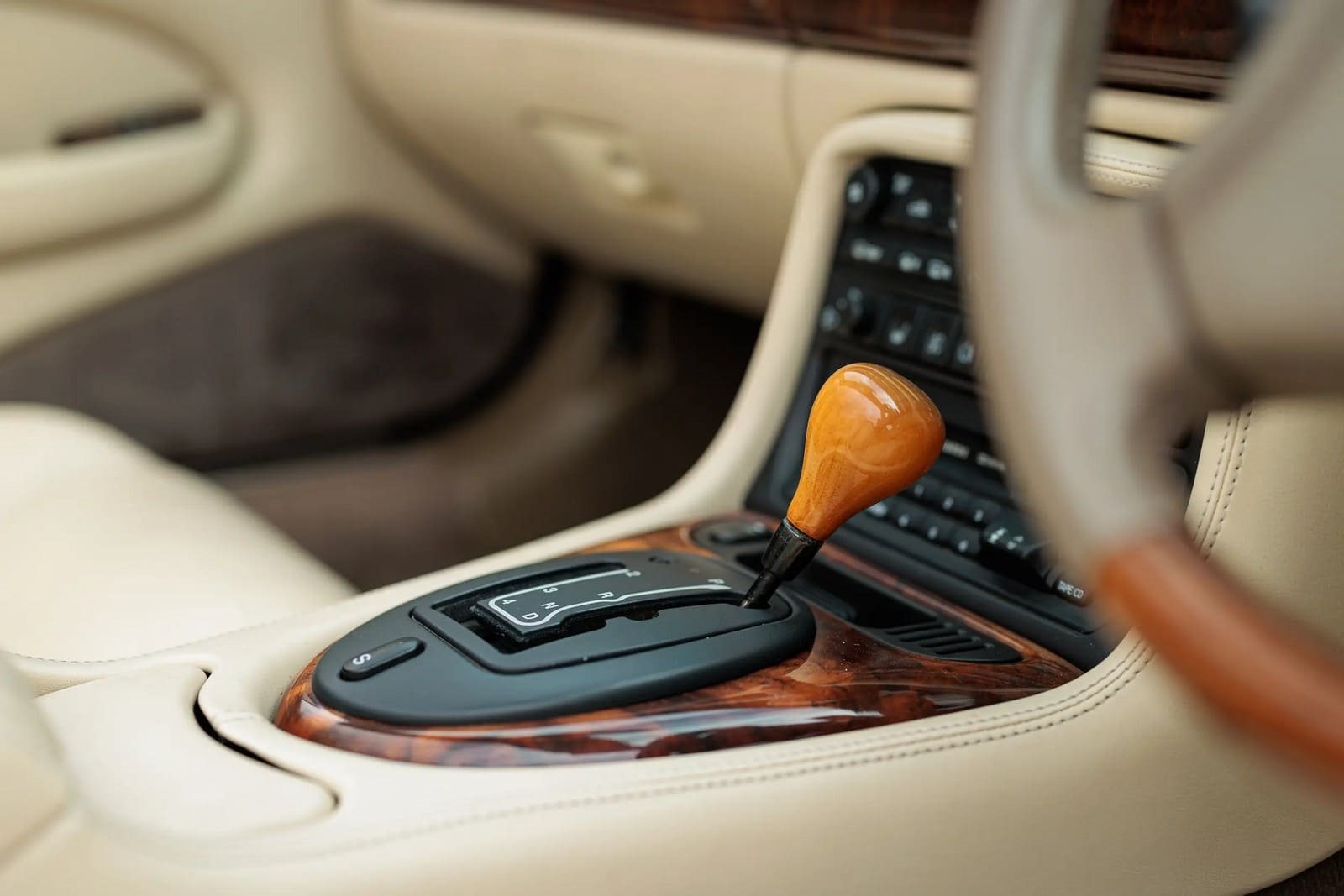 1997 - JAGUAR XK8 CONVERTIBLE, foto 30