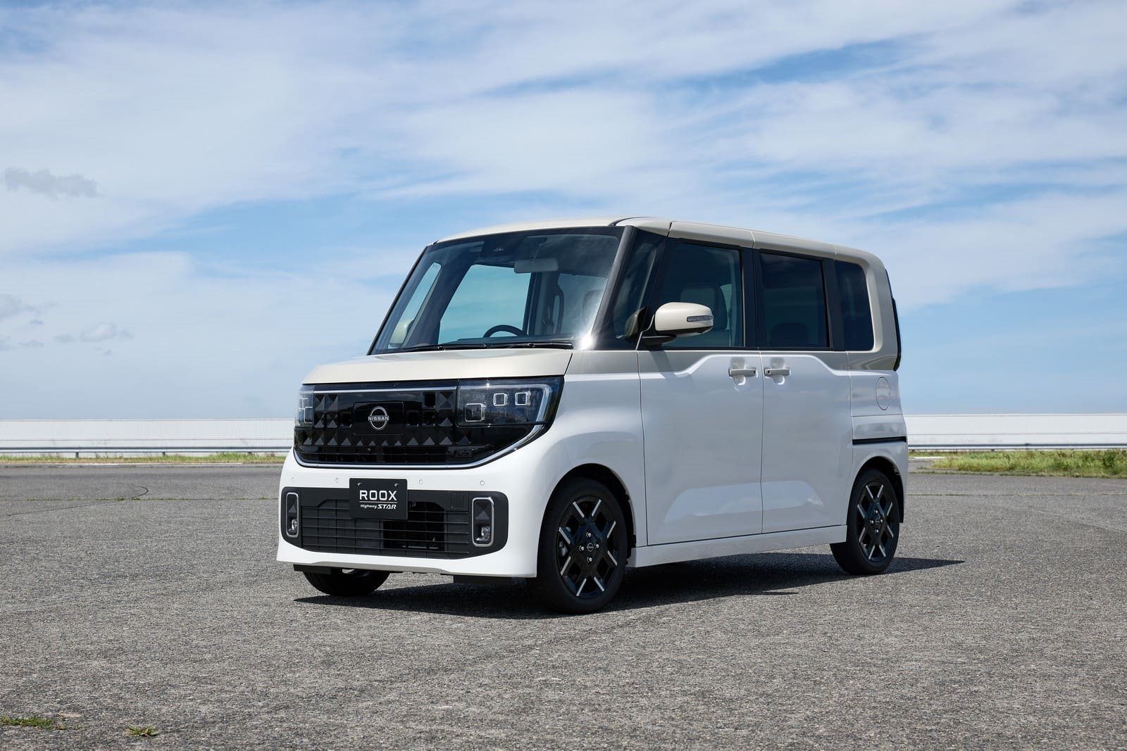 NISSAN ROOX, foto 12