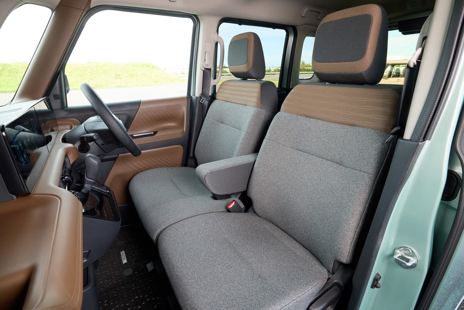 NISSAN ROOX, foto 45