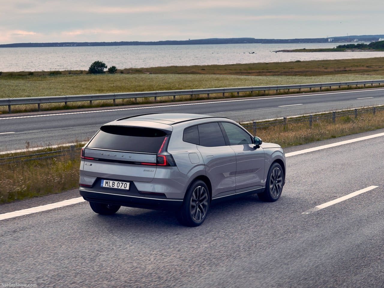 2026 - VOLVO XC70, foto 15