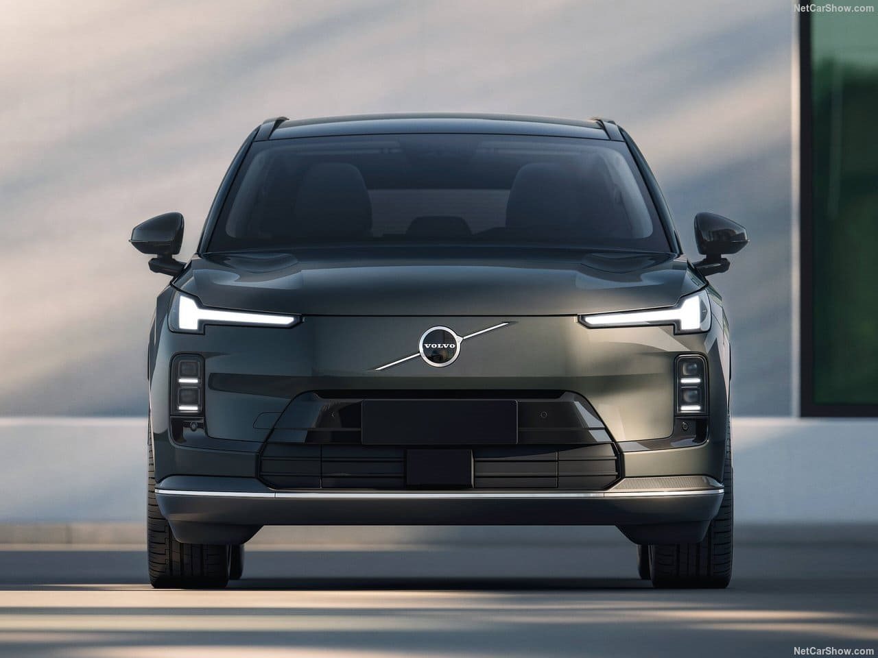 2026 - VOLVO XC70, foto 21