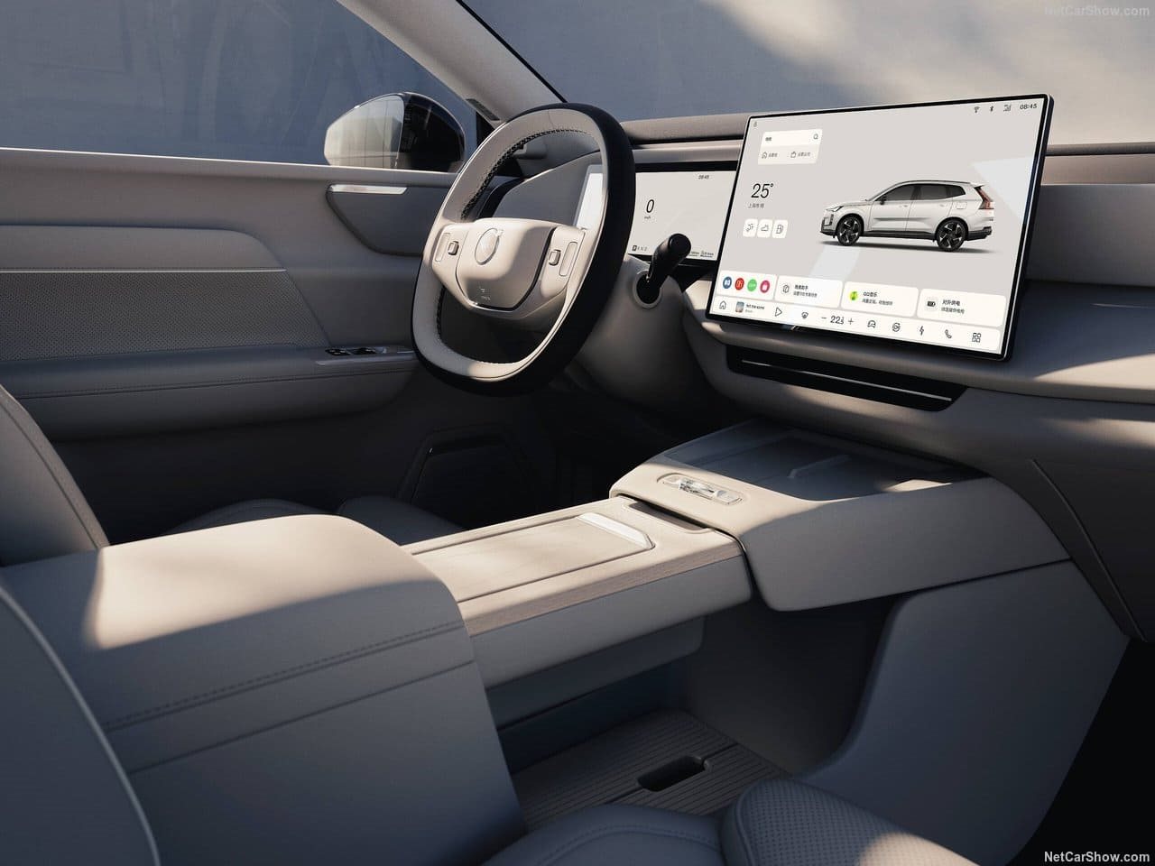 2026 - VOLVO XC70, foto 26