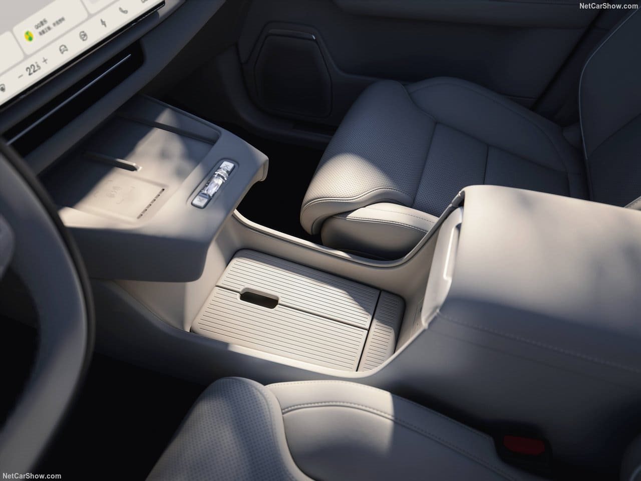 2026 - VOLVO XC70, foto 38