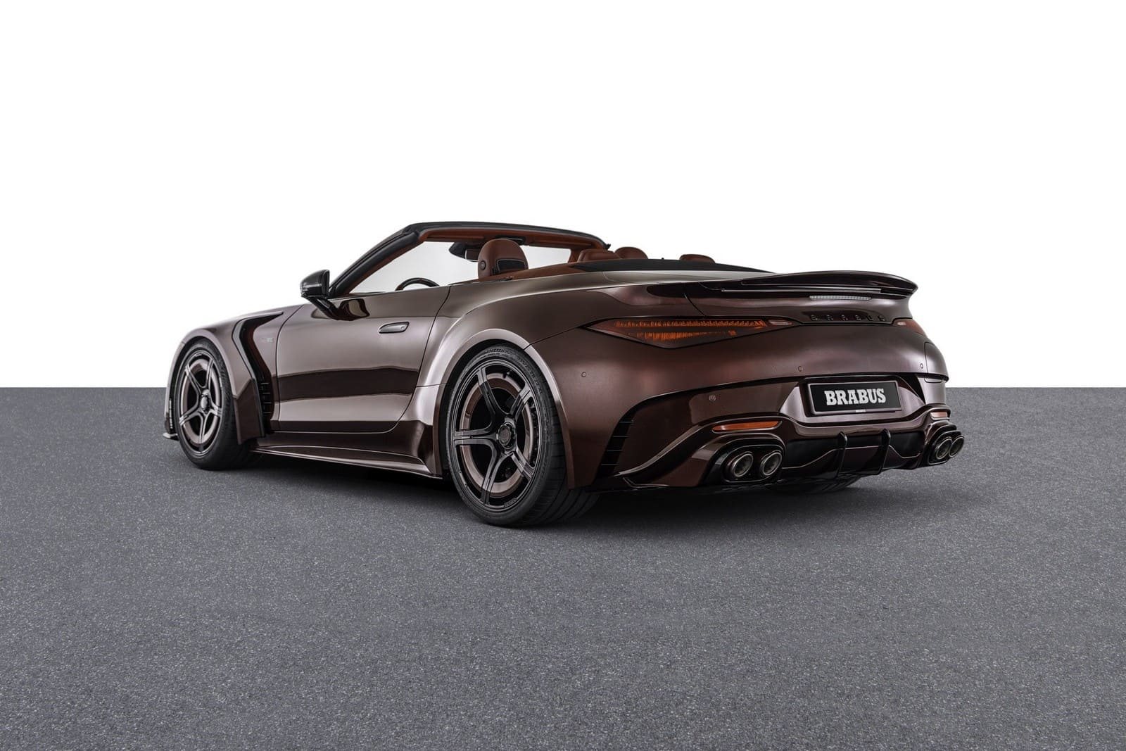 2025 - MERCEDES-AMG SL 63 S BRABUS ROCKET GTC DEEP RED, foto 9