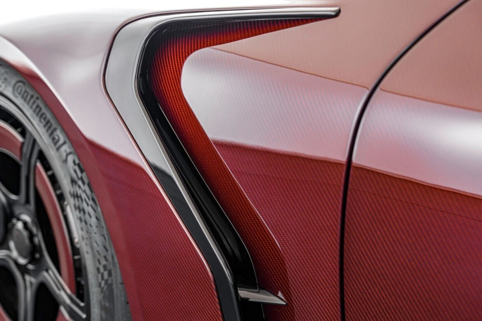2025 - MERCEDES-AMG SL 63 S BRABUS ROCKET GTC DEEP RED, foto 19