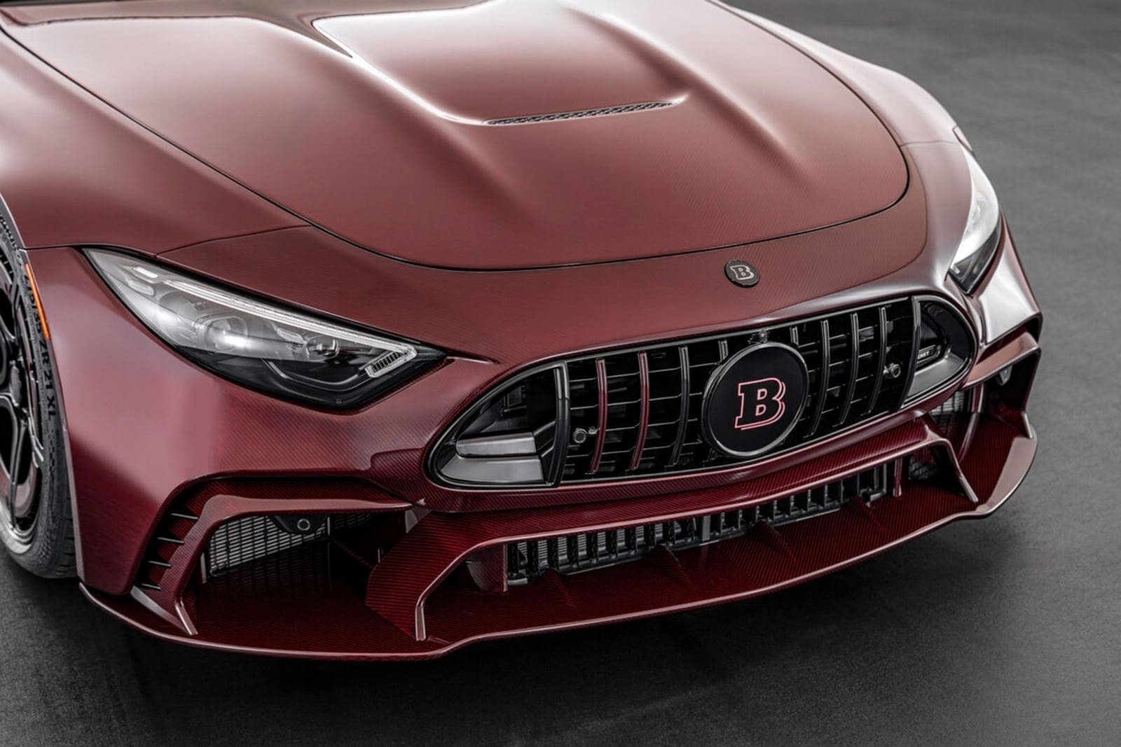2025 - MERCEDES-AMG SL 63 S BRABUS ROCKET GTC DEEP RED, foto 21